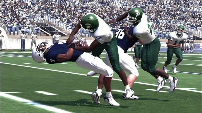NCAA Football 07 (PS2)